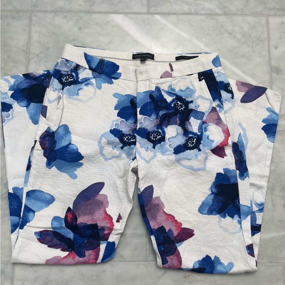 Banana Republic Floral White Dress Pants Size 6